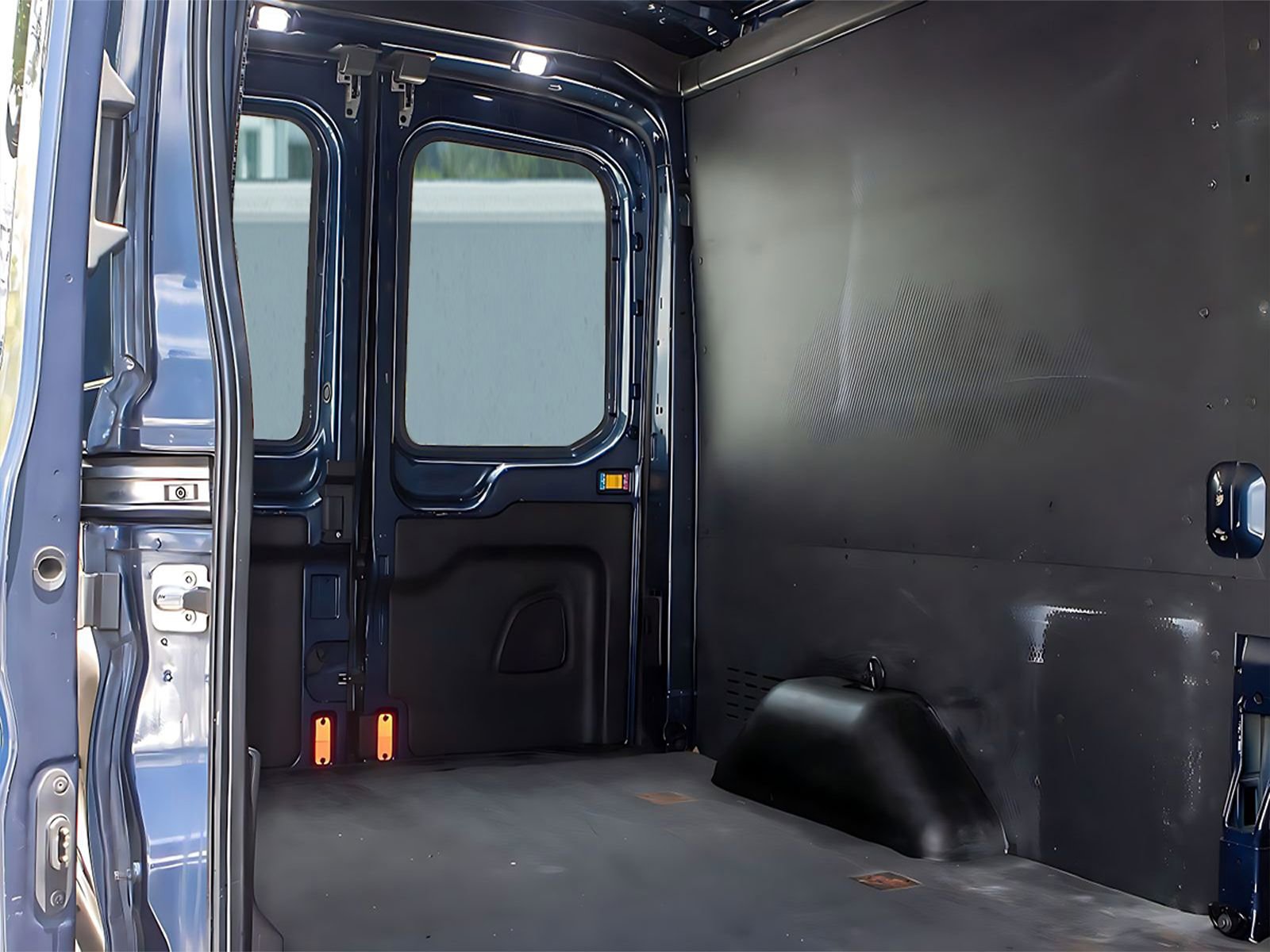 Used 2019 Ford Transit 250 148 Medium Roof image 44