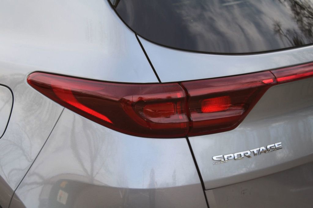 Used 2021 Kia Sportage LX FWD image 31