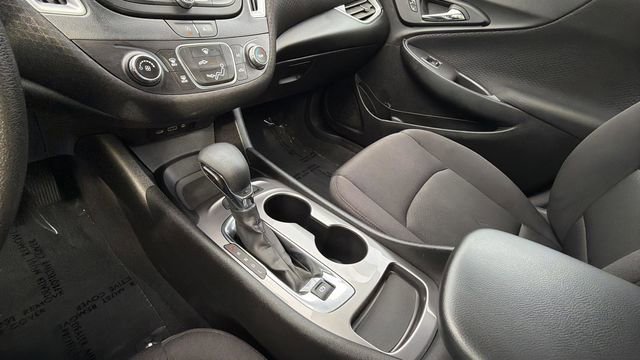 Used 2024 Chevrolet Malibu LS FWD image 14