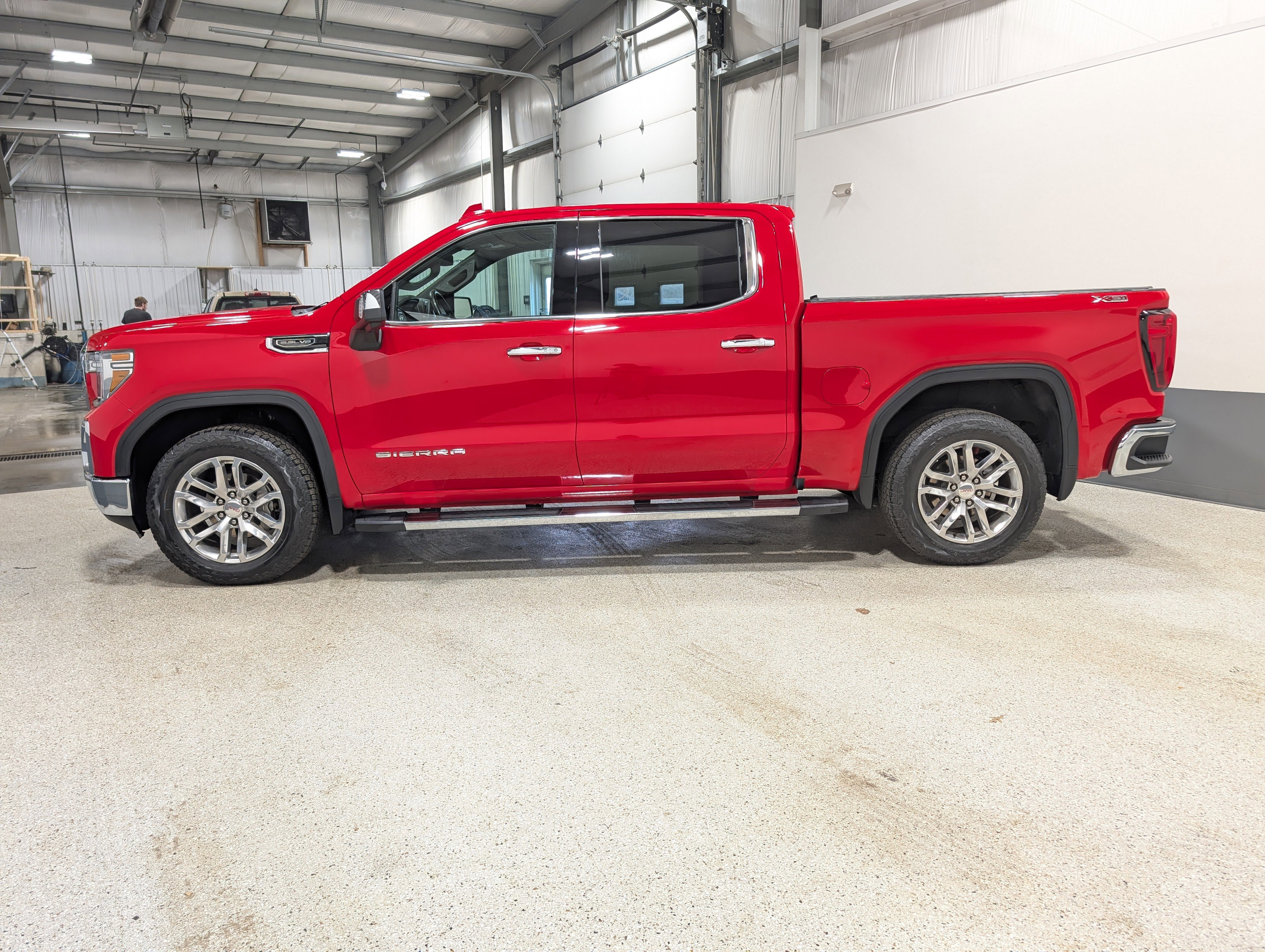 Used 2020 GMC Sierra 1500 SLT w/ SLT Premium Plus Package image 6