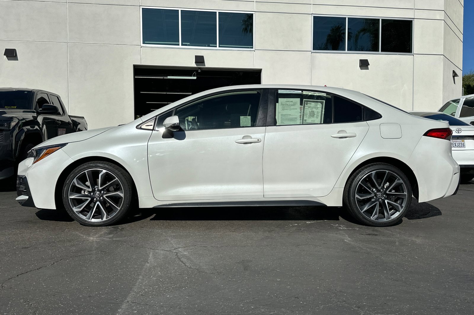 Used 2020 Toyota Corolla SE image 7
