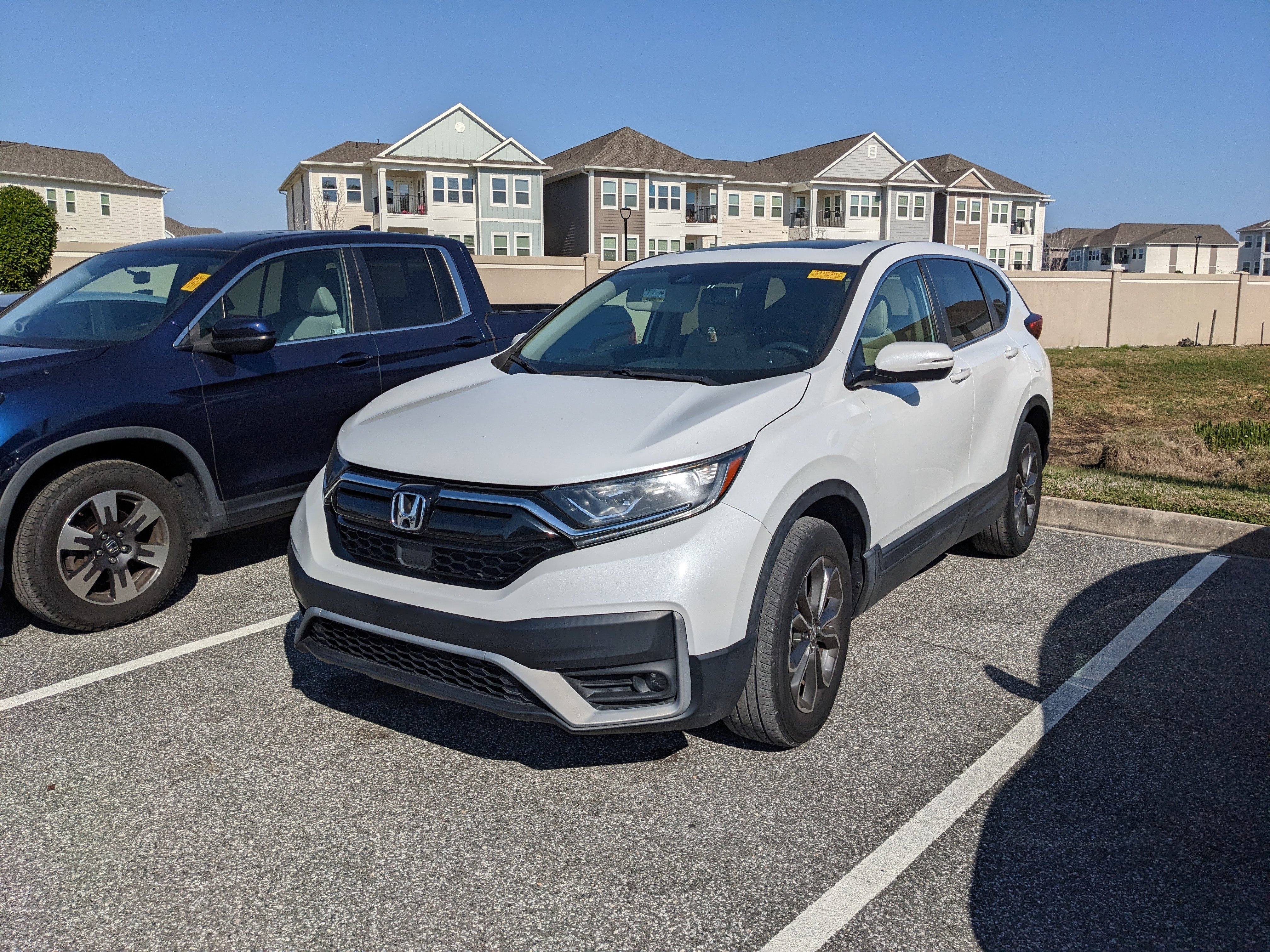 Used 2022 Honda CR-V EX-L image 1