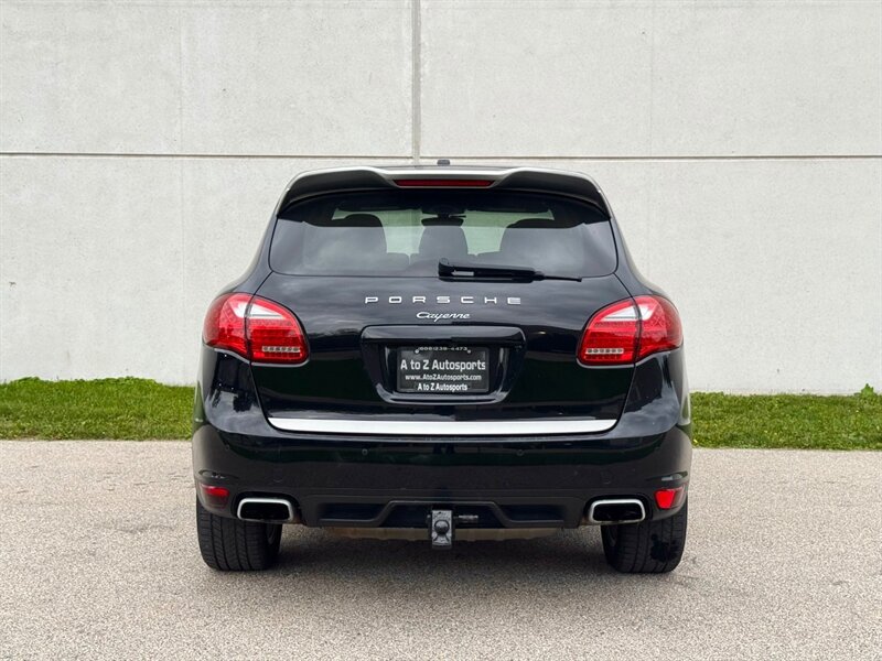 Used 2014 Porsche Cayenne Diesel Platinum Edition AWD/4WD image 13