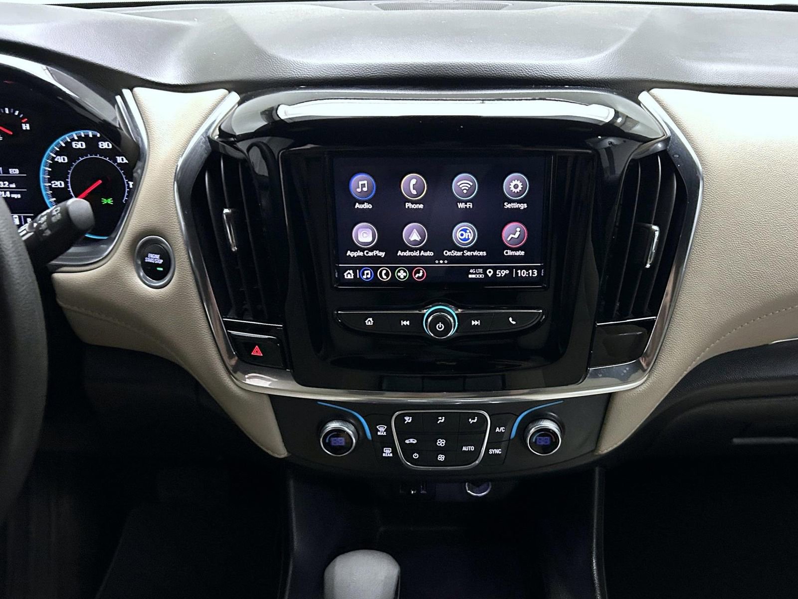 Used 2023 Chevrolet Traverse LS image 13