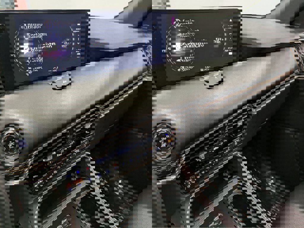 Certified 2025 MAZDA CX-70 3.3 Turbo S w/ Premium Package image 11