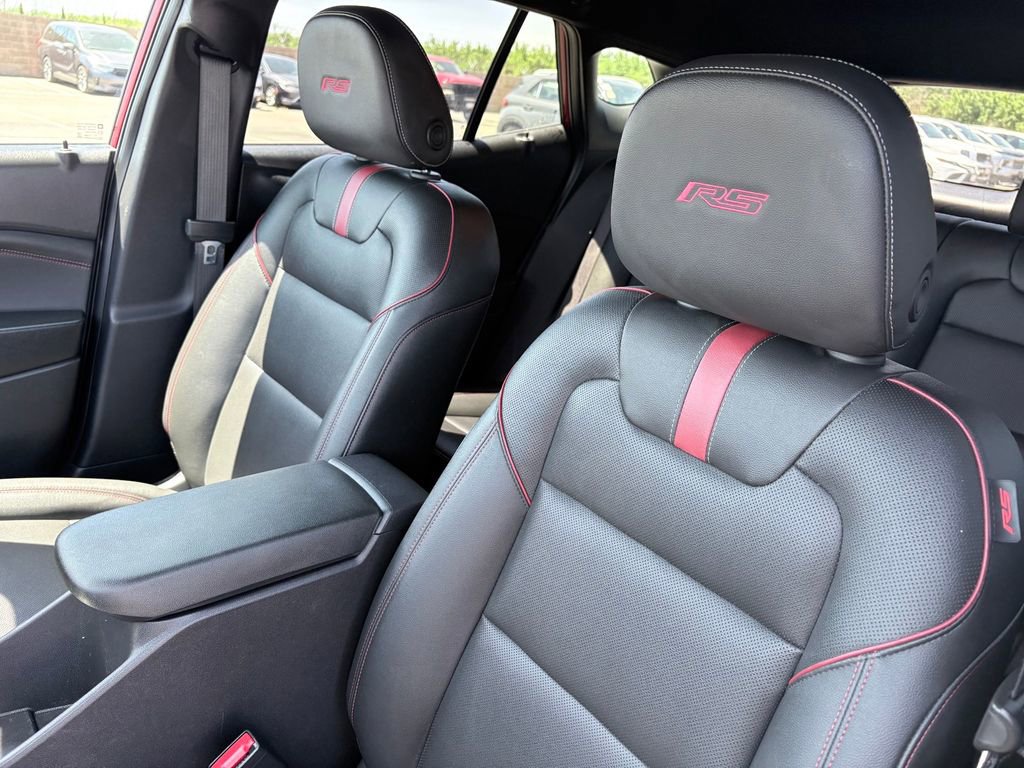 Used 2025 Chevrolet Trax RS FWD image 12