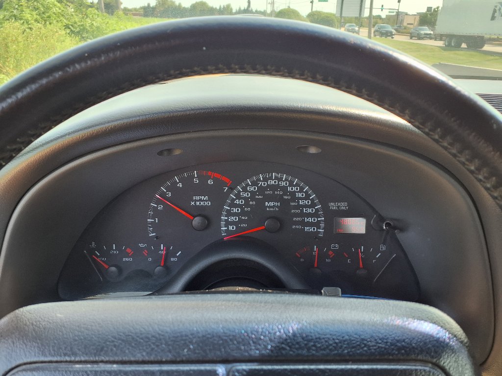 Used 1997 Chevrolet Camaro Z28 image 14