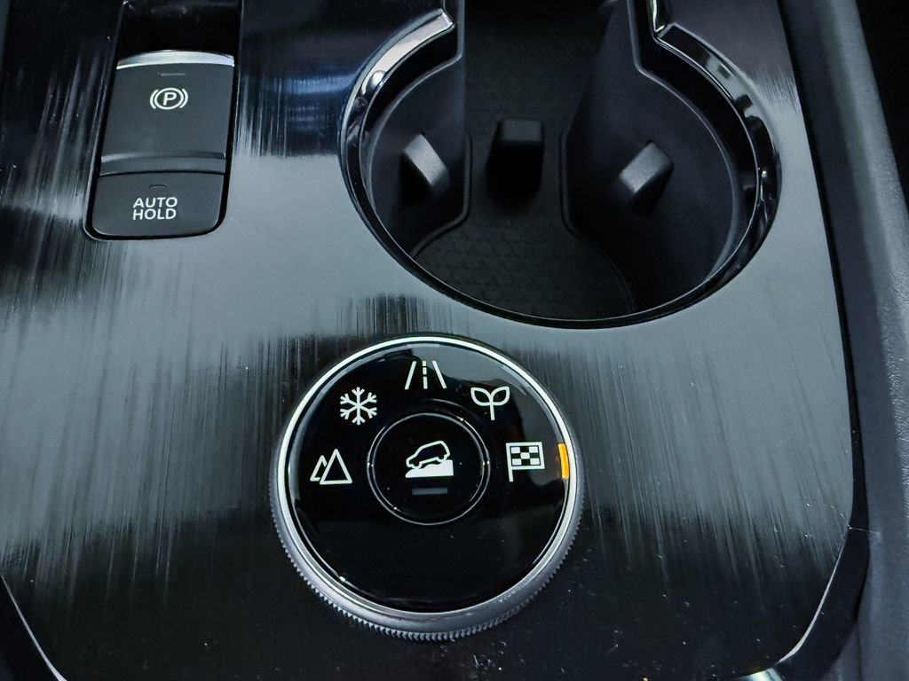 Certified 2026 Nissan Rogue SV w/ Rock Creek Premium Package image 25