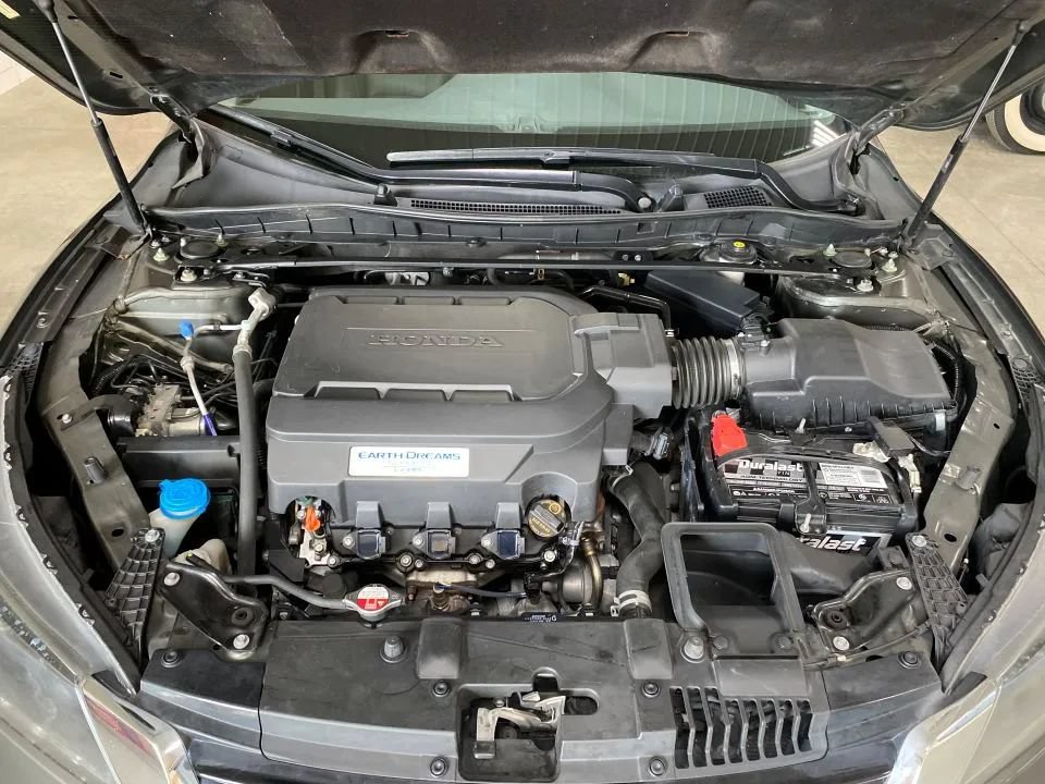 Used 2013 Honda Accord EX-L image 39