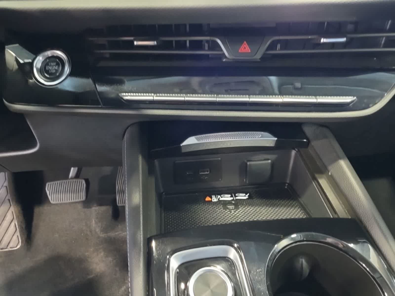 Used 2024 Buick Envision Preferred AWD/4WD image 25
