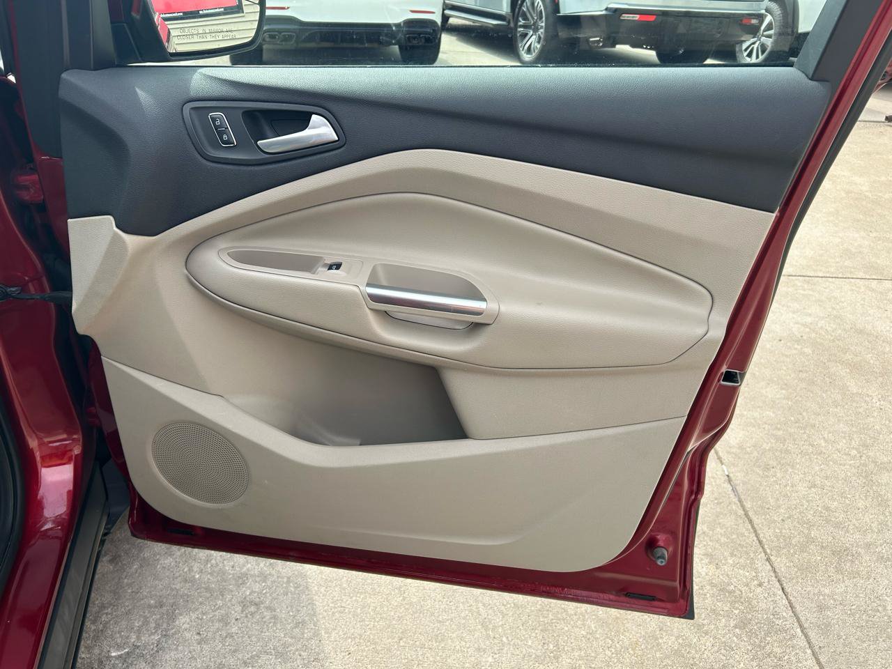 Used 2014 Ford Escape SE FWD image 16