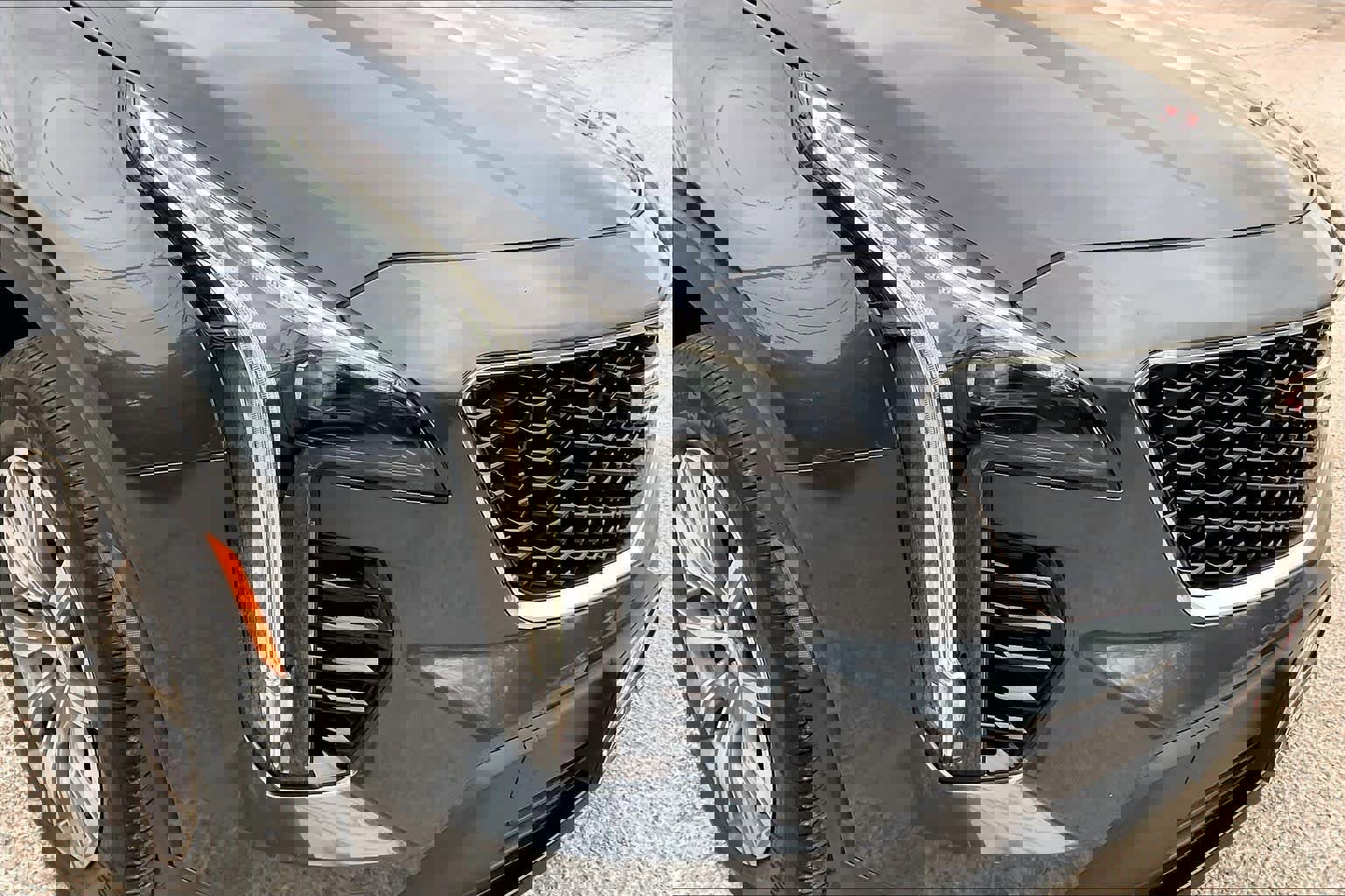 Used 2019 Cadillac XT4 Sport w/ Cold Weather Package image 27