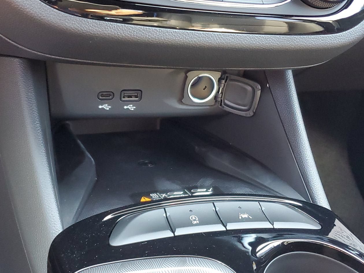 New 2026 Buick Envista Sport Touring w/ Convenience II Package FWD image 23