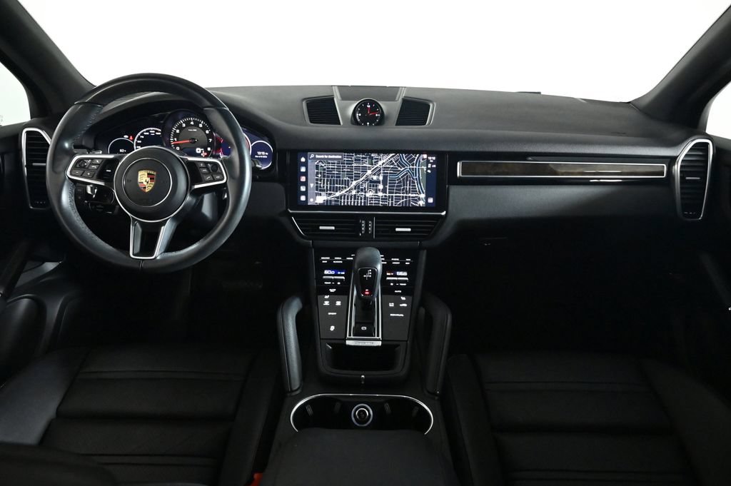 Certified 2023 Porsche Cayenne AWD/4WD image 10