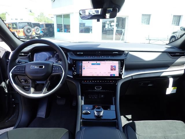 New 2027 Jeep Grand Cherokee L 4WD image 14