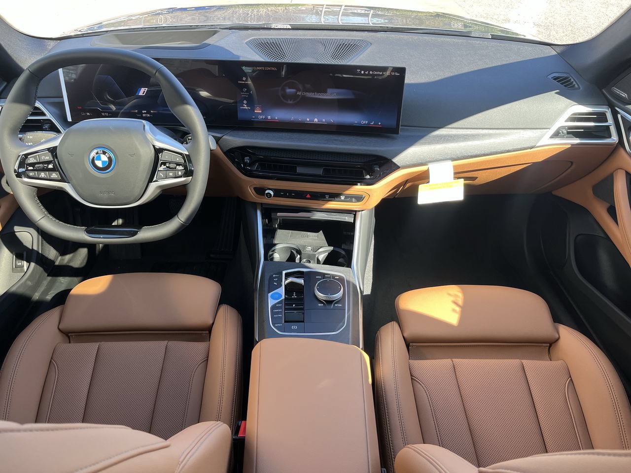 Certified 2026 BMW i4 eDrive40 w/ Premium Package RWD image 29