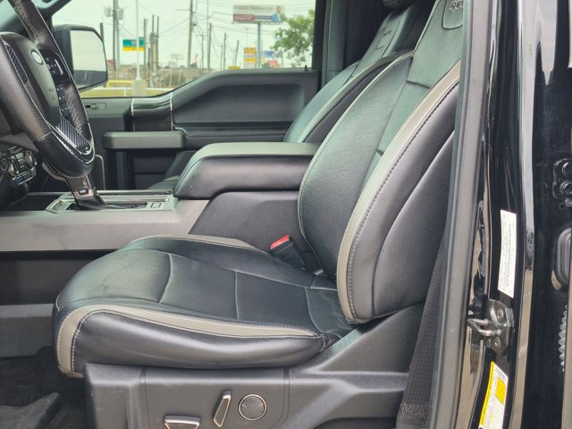 Used 2018 Ford F150 Raptor w/ Equipment Group 802A Luxury AWD/4WD image 14