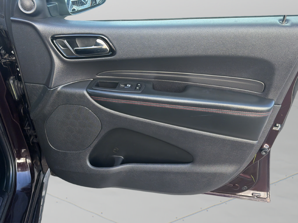 Used 2025 Dodge Durango GT AWD/4WD image 9