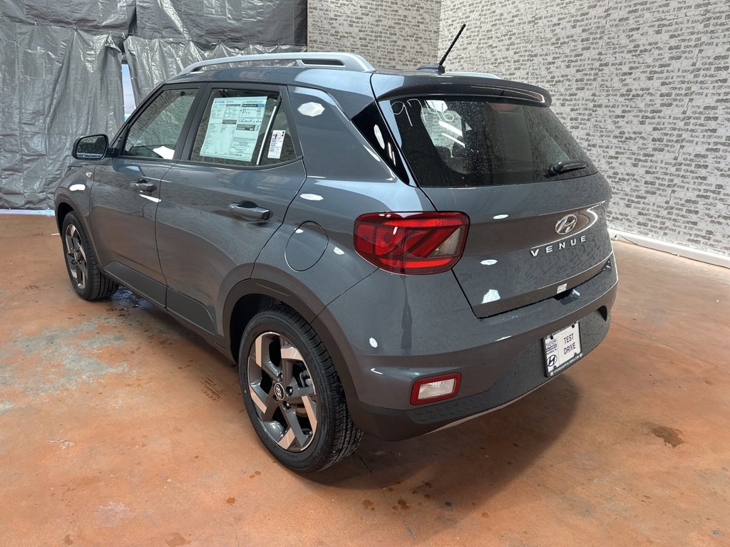 New 2026 Hyundai Venue SEL image 5