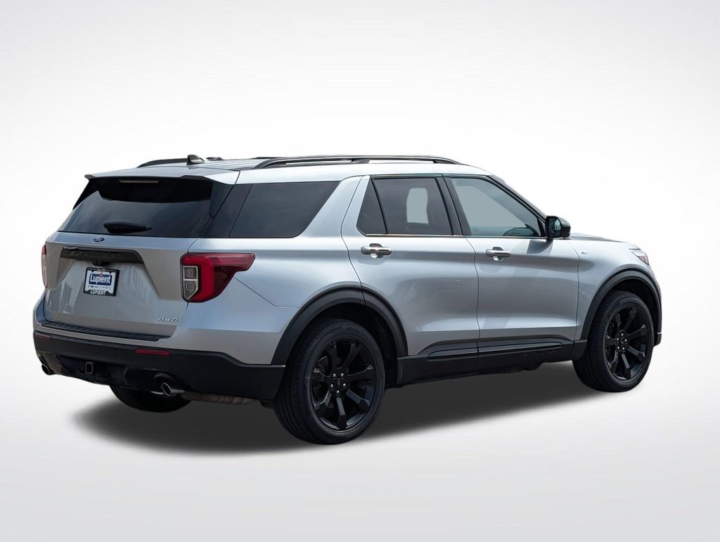 Certified 2023 Ford Explorer ST-Line w/ Class IV Trailer Tow Package image 3