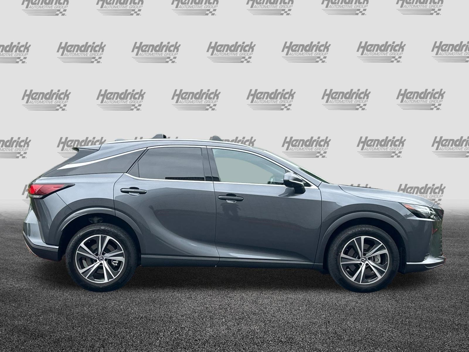 Used 2025 Lexus RX 350 Premium FWD image 3