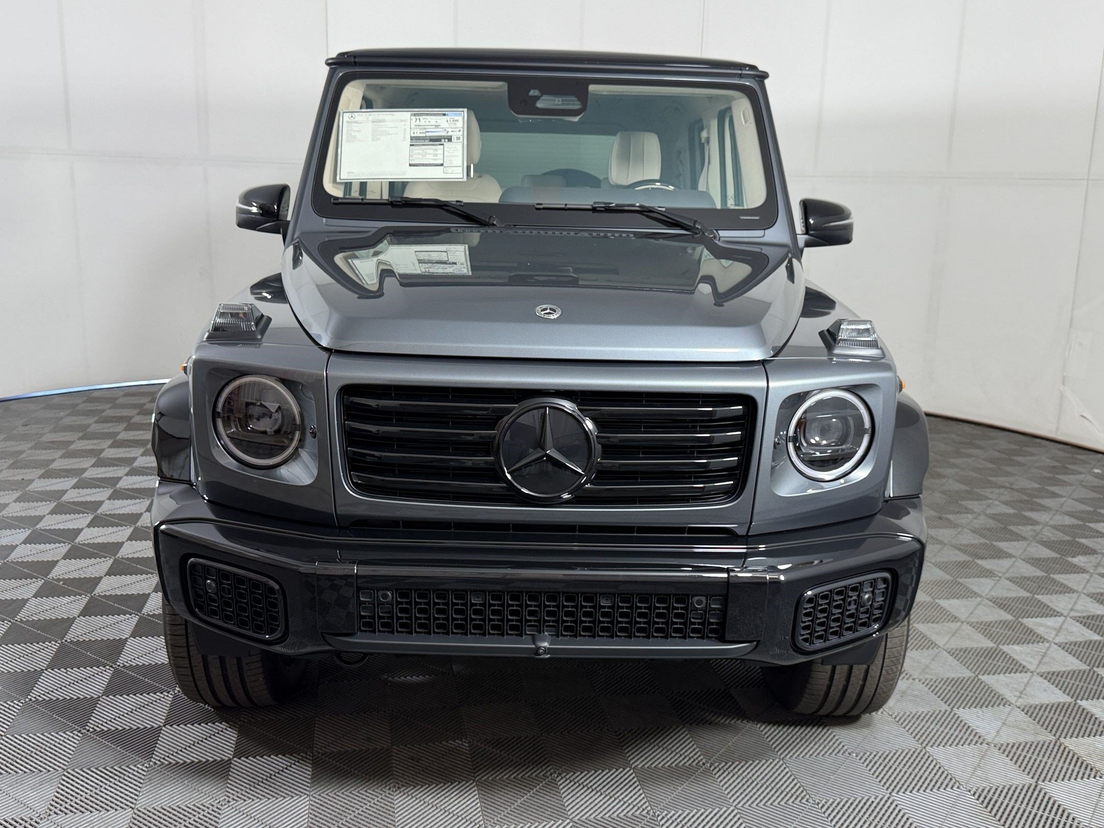 New 2027 Mercedes-Benz G 580 e image 6