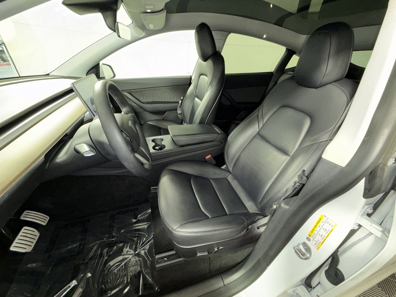 Used 2021 Tesla Model Y Performance image 13