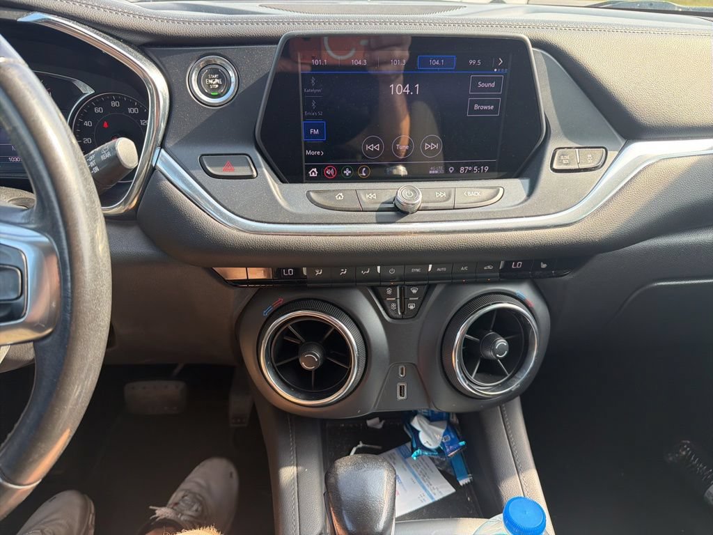 Used 2019 Chevrolet Blazer LT AWD/4WD image 10