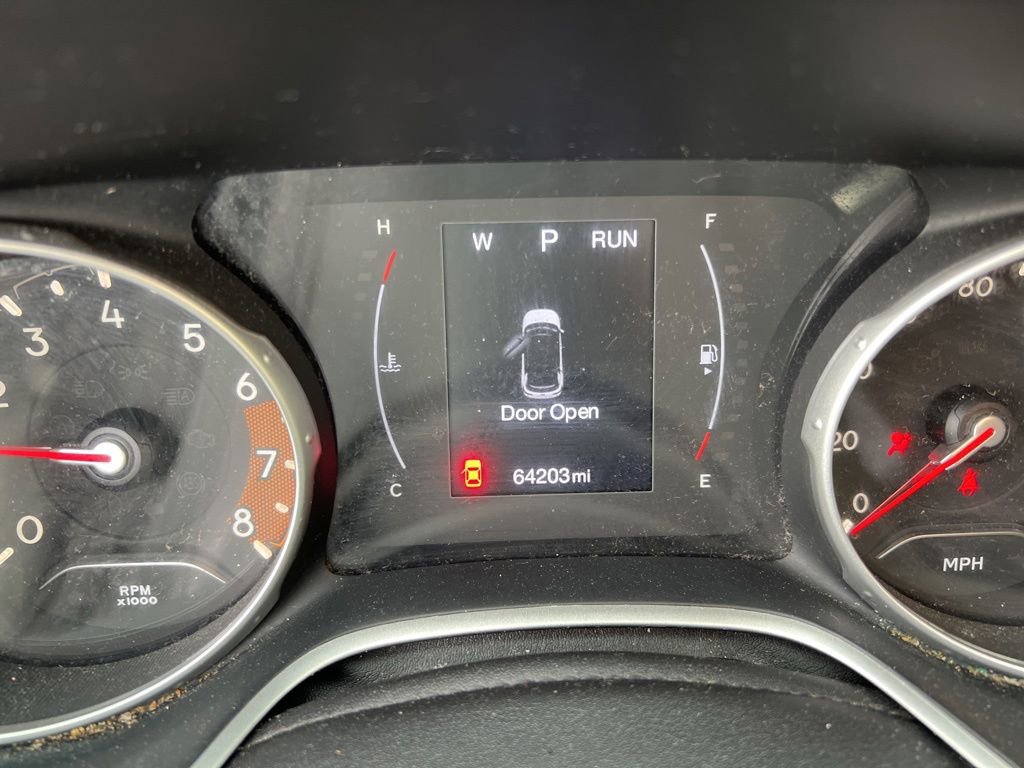 Used 2018 Jeep Compass Sport FWD image 7