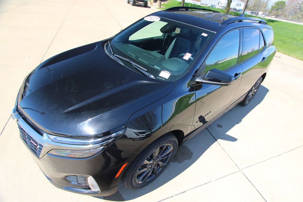 Used 2022 Chevrolet Equinox RS w/ LPO, Floor Liner Package AWD/4WD image 40
