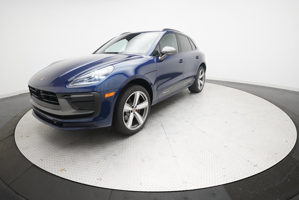 Used 2025 Porsche Macan Turbo image 6