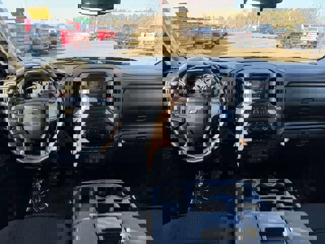 Used 2021 Chevrolet Silverado 1500 Custom image 14