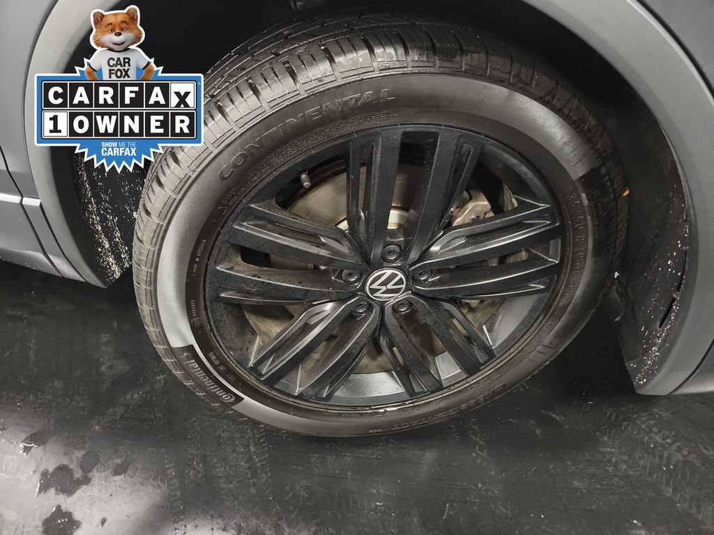 Used 2022 Volkswagen Tiguan SE R-Line FWD image 10
