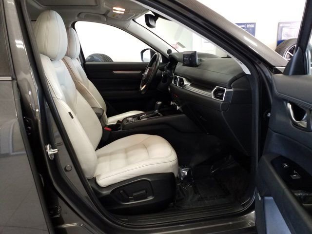 Used 2021 MAZDA CX-5 Touring w/ Touring Preferred SV Package image 17