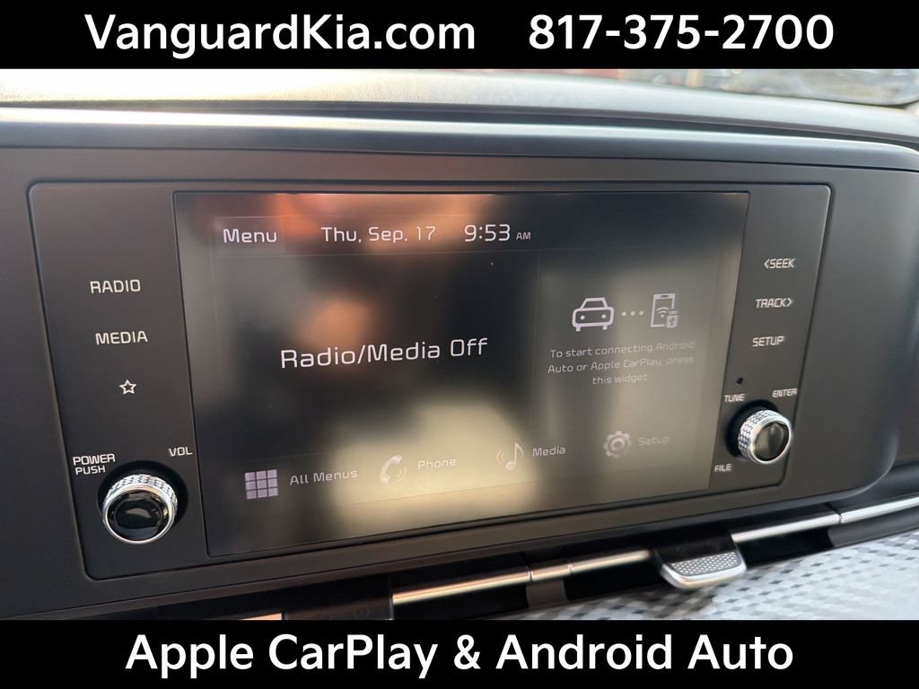 Certified 2023 Kia Carnival LX FWD image 14