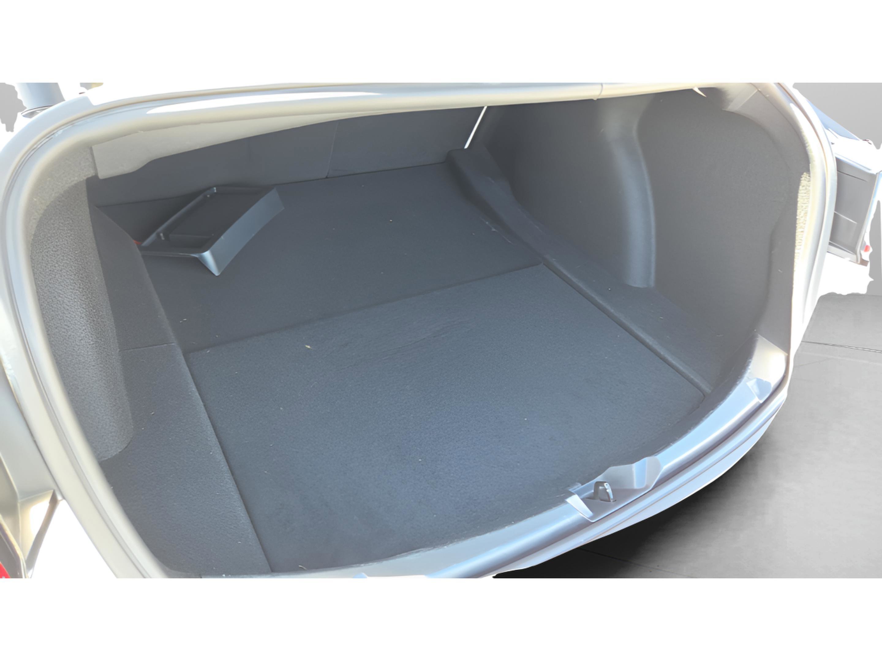 Used 2021 Tesla Model 3 Performance image 14