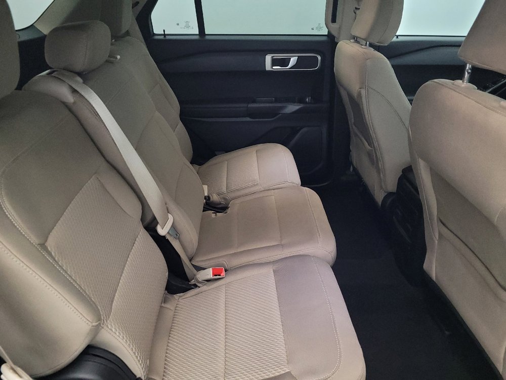 Used 2023 Ford Explorer 4WD image 19