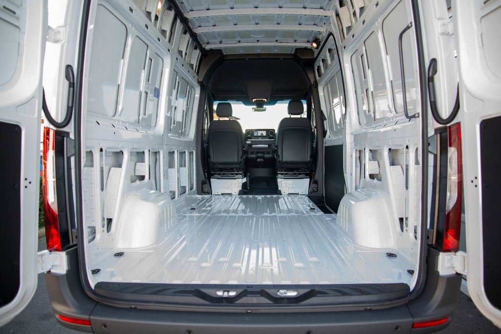 New 2026 Mercedes-Benz Sprinter 2500 image 21