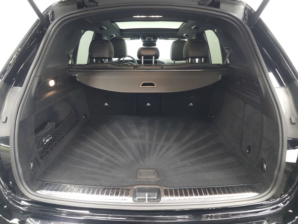 Used 2026 Mercedes-Benz GLE 450 4MATIC w/ Driver Assistance Package image 29