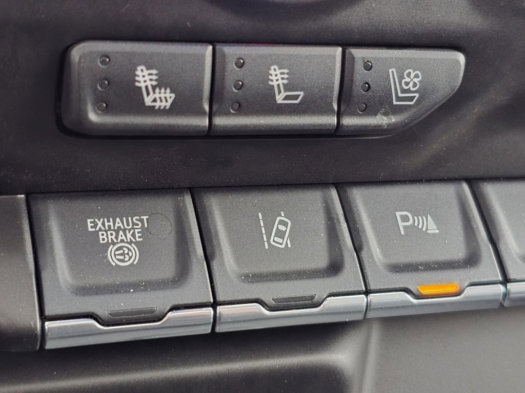 Used 2023 Chevrolet Silverado 3500 LTZ w/ LTZ Plus Package image 9