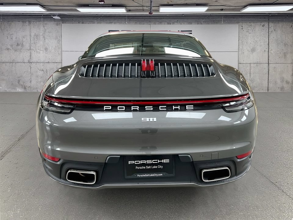 Certified 2024 Porsche 911 Targa 4 AWD/4WD image 10