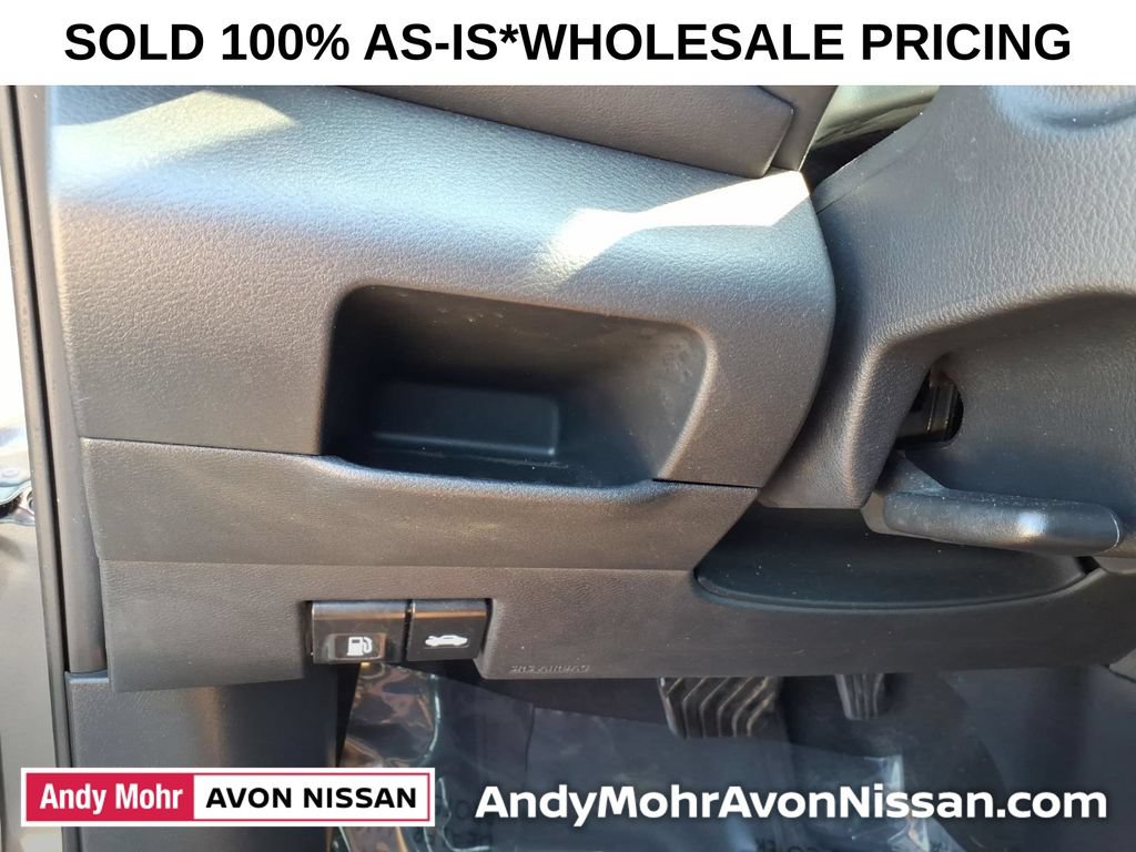 Used 2020 Nissan Kicks SR w/ SR Premium Package FWD image 17