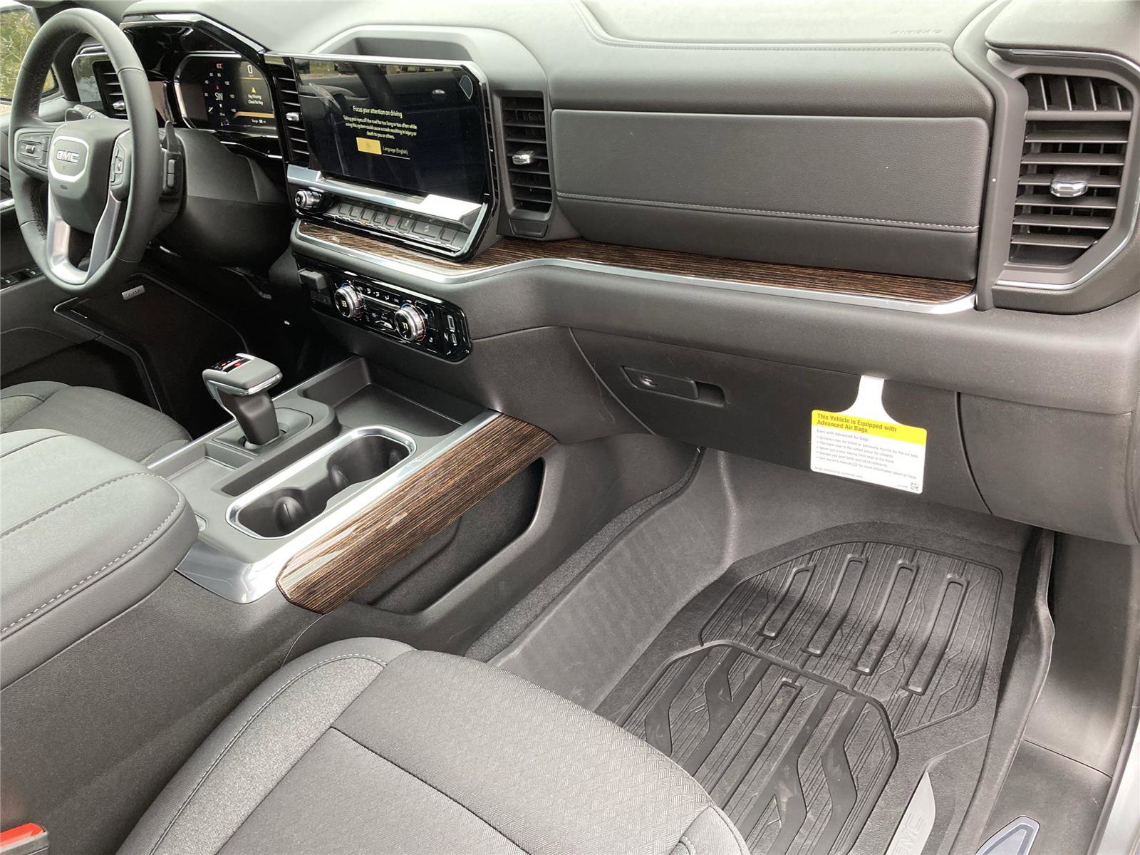 New 2026 GMC Sierra 1500 Elevation image 16