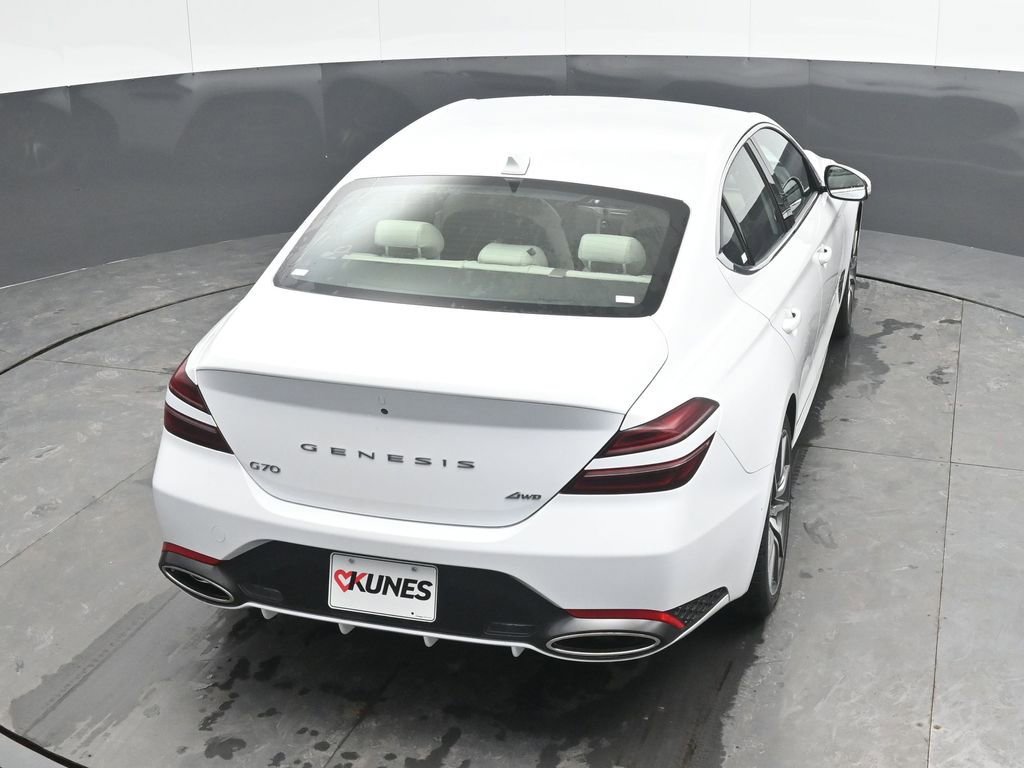 Used 2024 Genesis G70 2.5T image 27