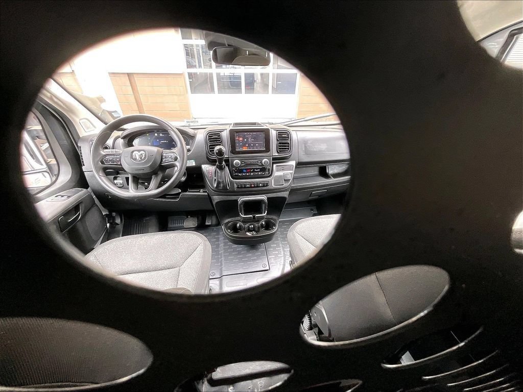 Used 2025 RAM ProMaster 2500 w/ U-Haul Equipment Group FWD image 21