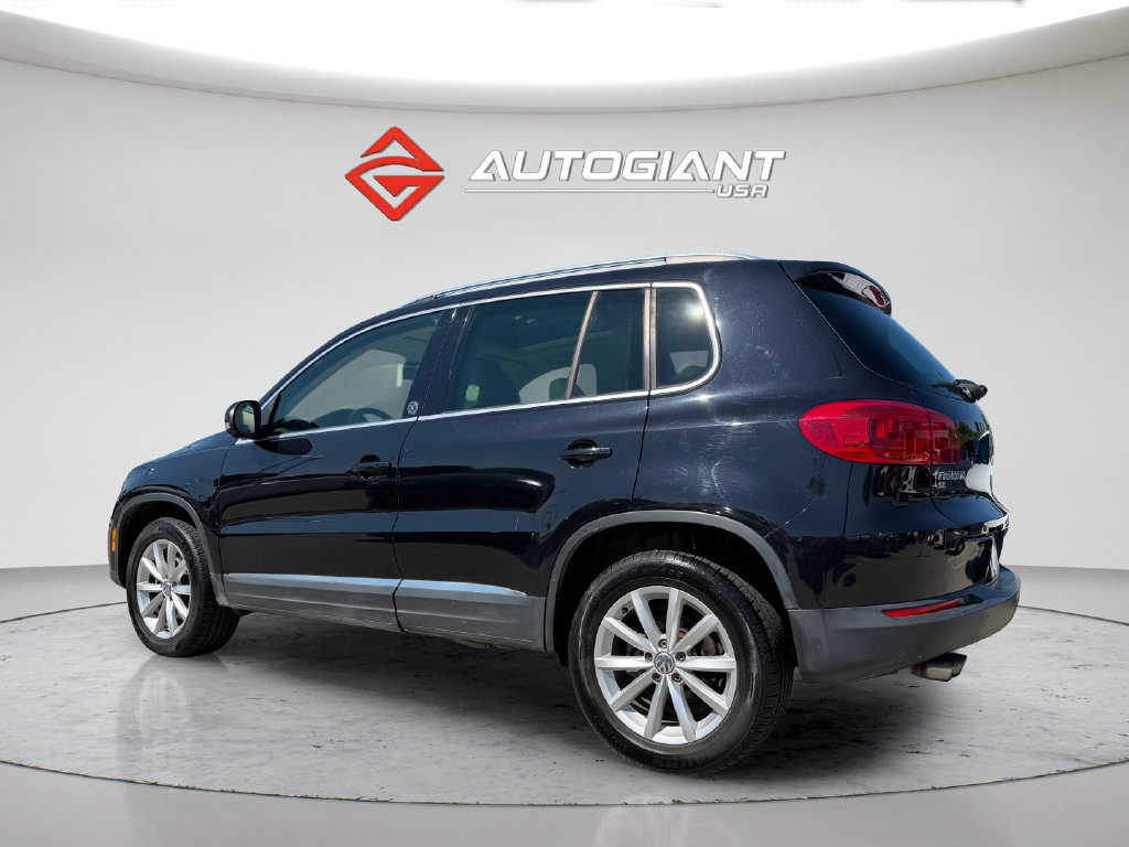 Used 2017 Volkswagen Tiguan Wolfsburg Edition FWD image 3
