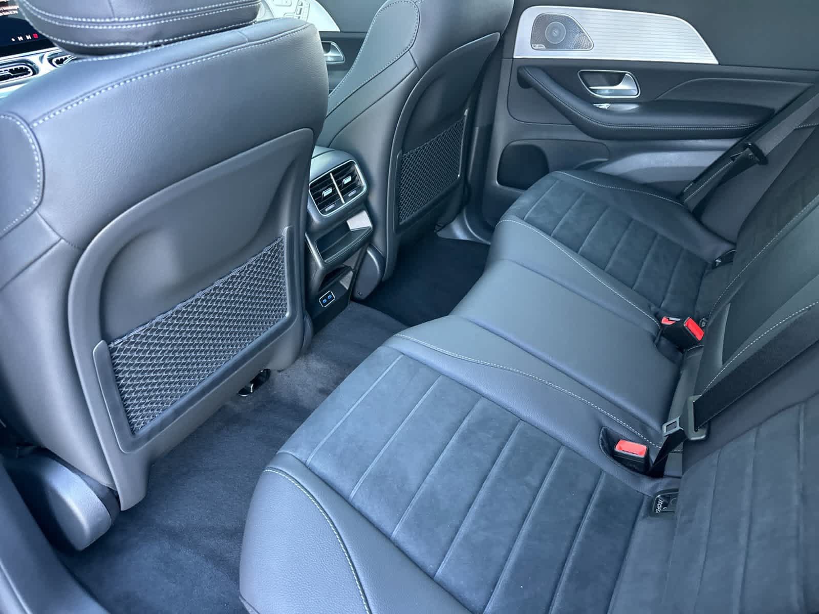 New 2027 Mercedes-Benz GLE 450 4MATIC Coupe image 12