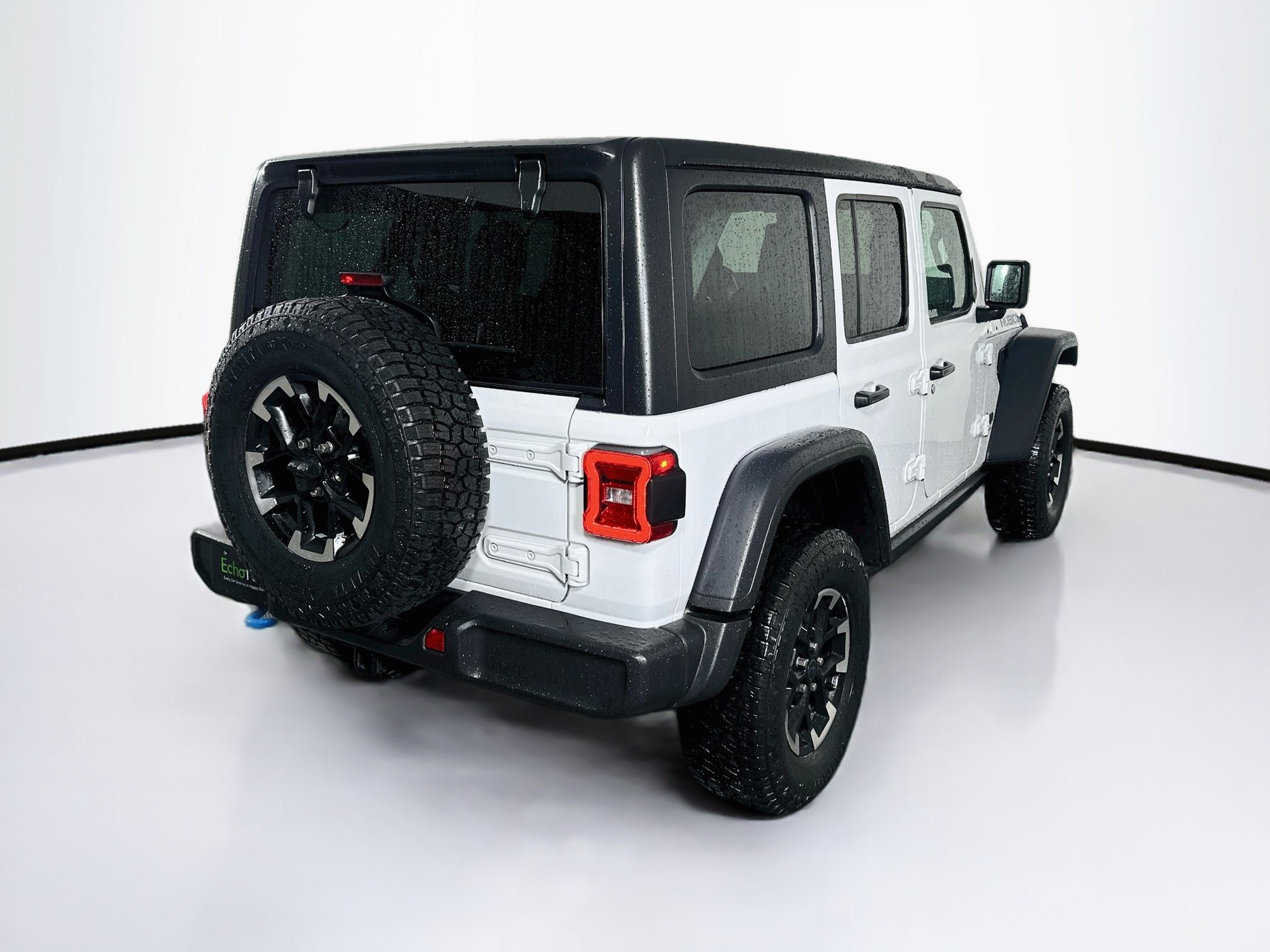 Used 2024 Jeep Wrangler Unlimited Rubicon 4xe AWD/4WD image 9