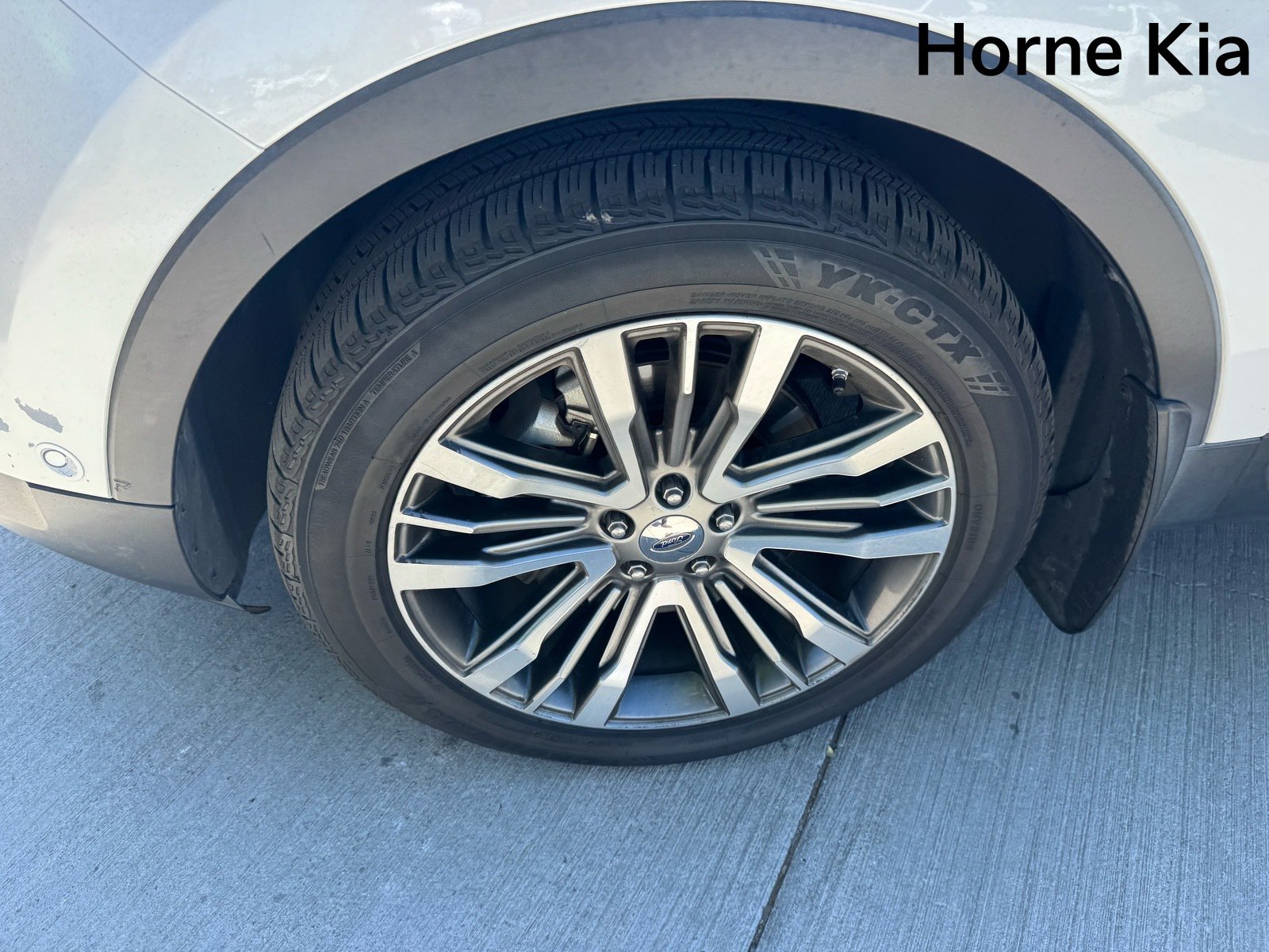 Used 2017 Ford Explorer Platinum AWD/4WD image 8