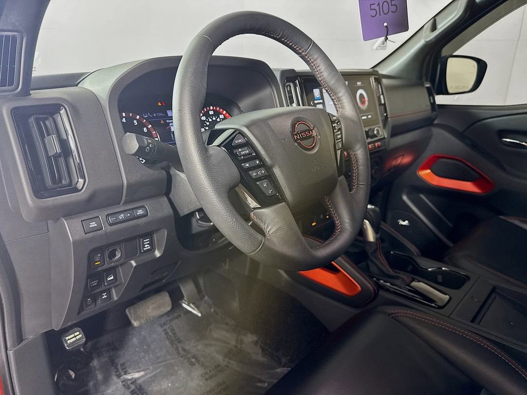 Used 2025 Nissan Frontier PRO-4X w/ Pro Premium Package AWD/4WD image 9